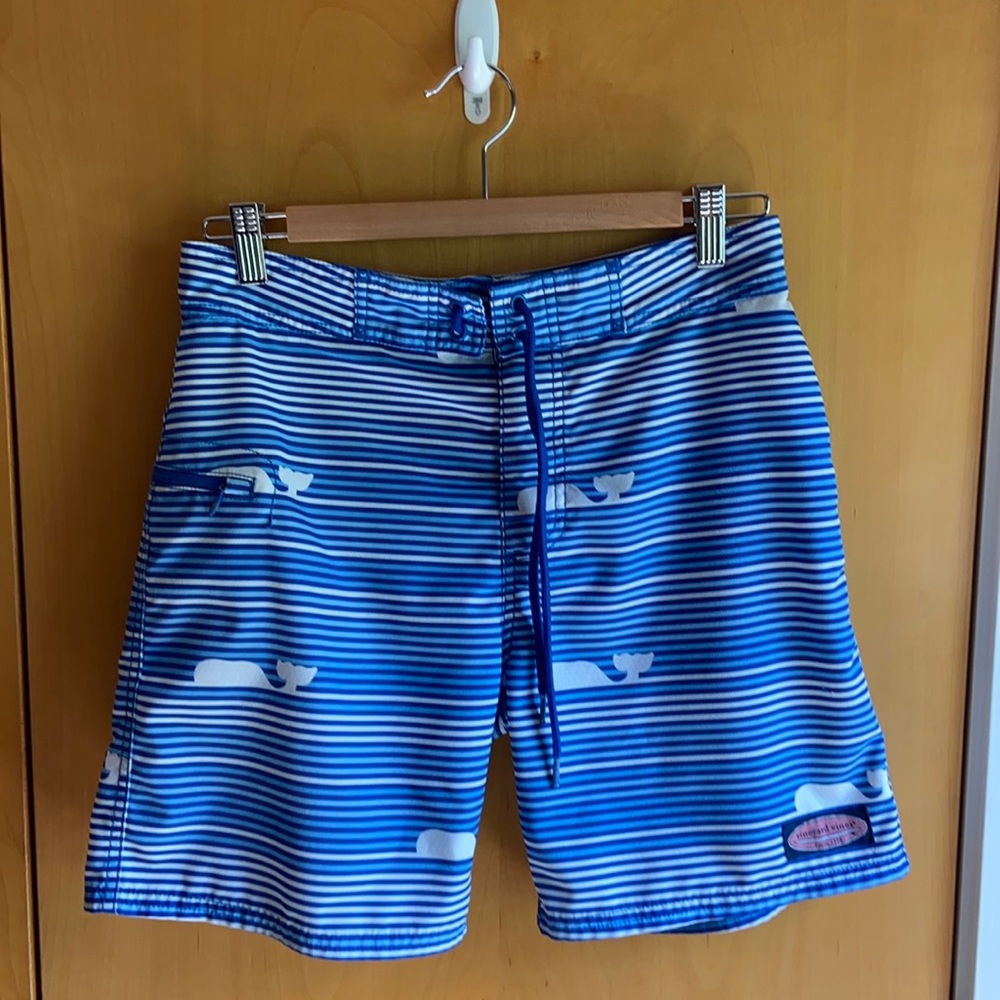 EUC Boys Vineyard Vines Swim Board Shorts Size L